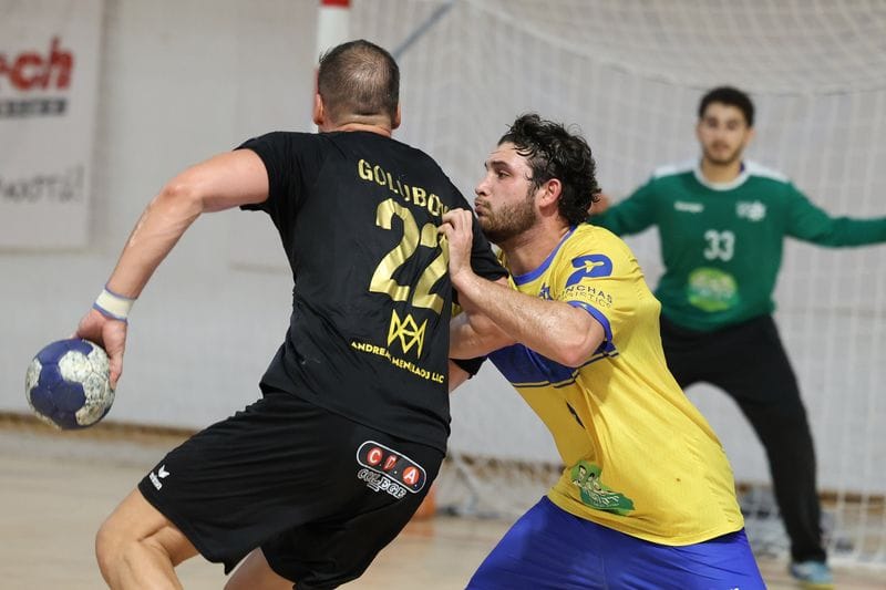 מכבי ת"א תפגוש את בוזאו מוליכת הליגה ברומניה