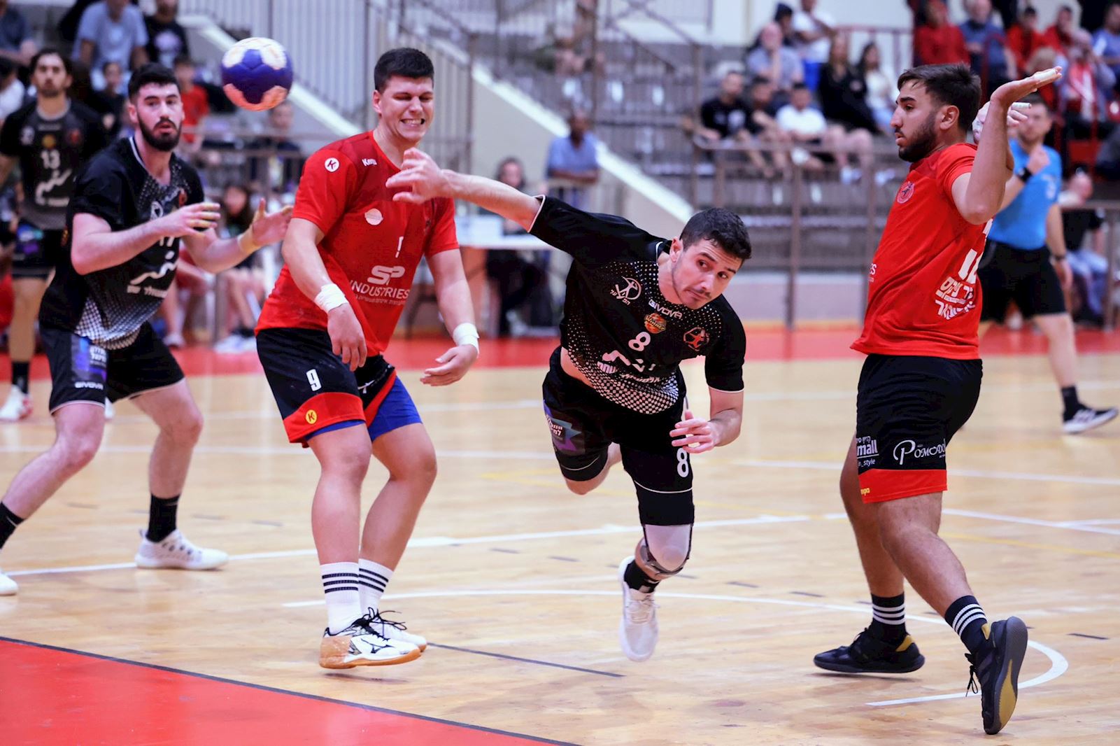 אשדוד עולה ל-0:2. רמה"ש משווה ל-1:1
