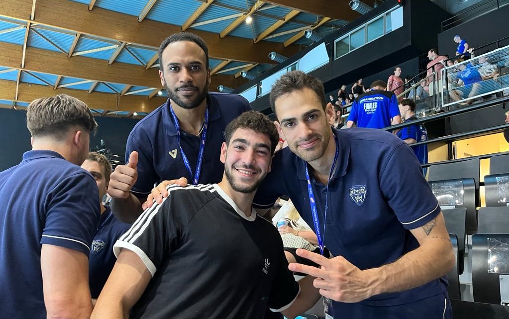 נבו מדינה ישחק במדי דיז'ון בסטארליג הצרפתית